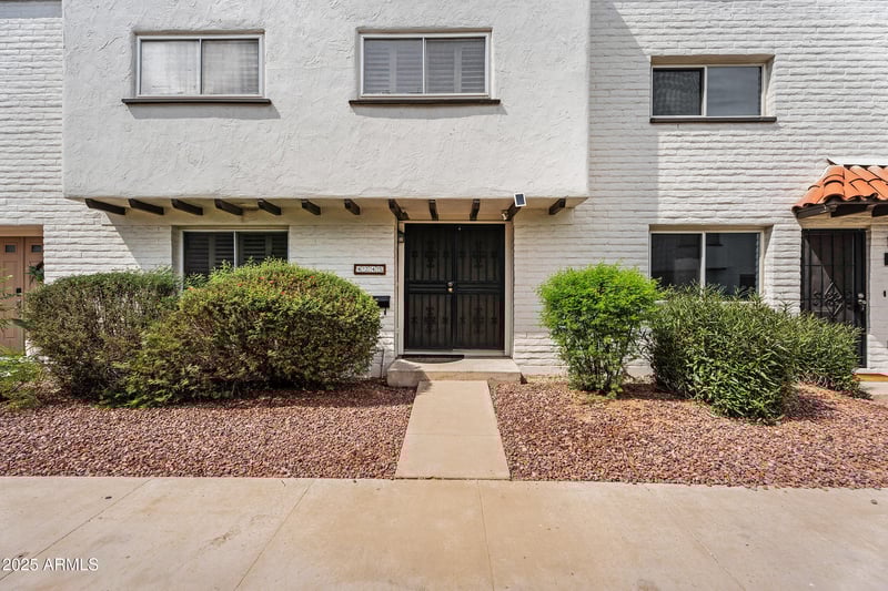 4245 Miller Rd, Scottsdale, AZ 85251