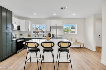 4246 10th Pl, Phoenix, AZ 85014