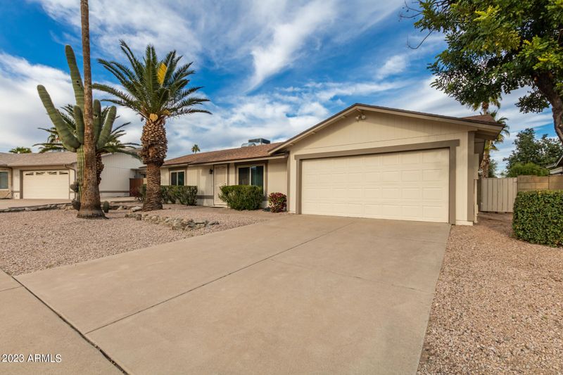 4246 E Yowy St, Phoenix, AZ 85044
