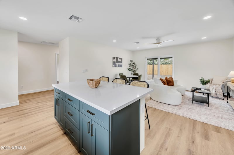 4246 N 10th Pl, Phoenix, AZ 85014