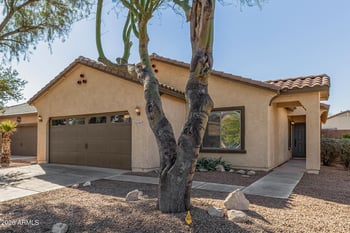 42467 Monteverde Dr, Maricopa, AZ 85138