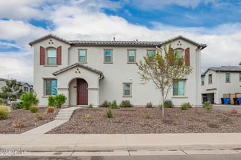 4247 58th Ln, Phoenix, AZ 85043