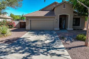 4247 Crown Ct, Gilbert, AZ 85298