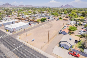 4249 16th St, Phoenix, AZ 85016