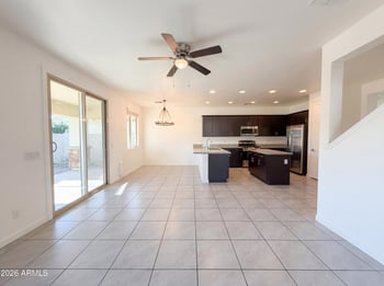 42497 Ramirez Dr, Maricopa, AZ 85138