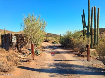 424XX Fleming Springs -- #h, Cave Creek, AZ 85331
