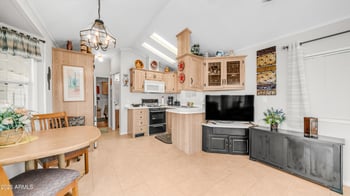 425 Ironstone Dr, Apache Junction, AZ 85119