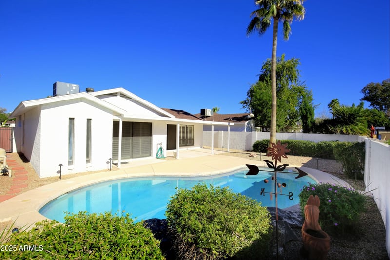 425 Kings Ave, Phoenix, AZ 85023