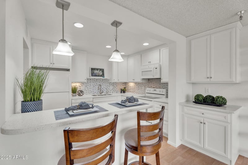 425 Parkcrest -- #316, Mesa, AZ 85206