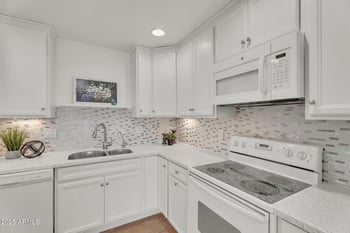 425 Parkcrest -- #316, Mesa, AZ 85206