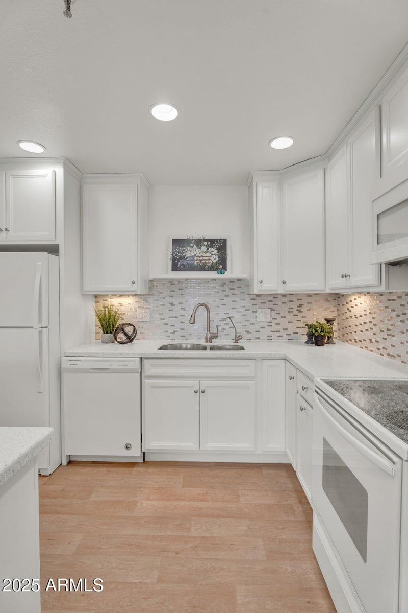 425 Parkcrest -- #316, Mesa, AZ 85206