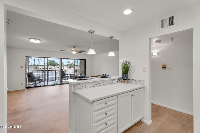 425 Parkcrest -- #316, Mesa, AZ 85206