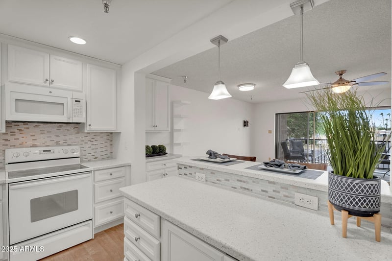 425 Parkcrest -- #316, Mesa, AZ 85206