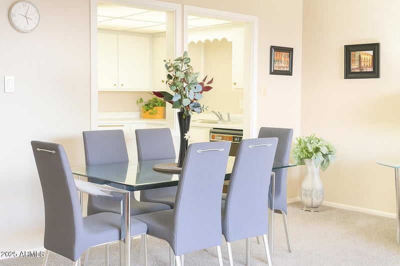425 Parkcrest -- #323, Mesa, AZ 85206