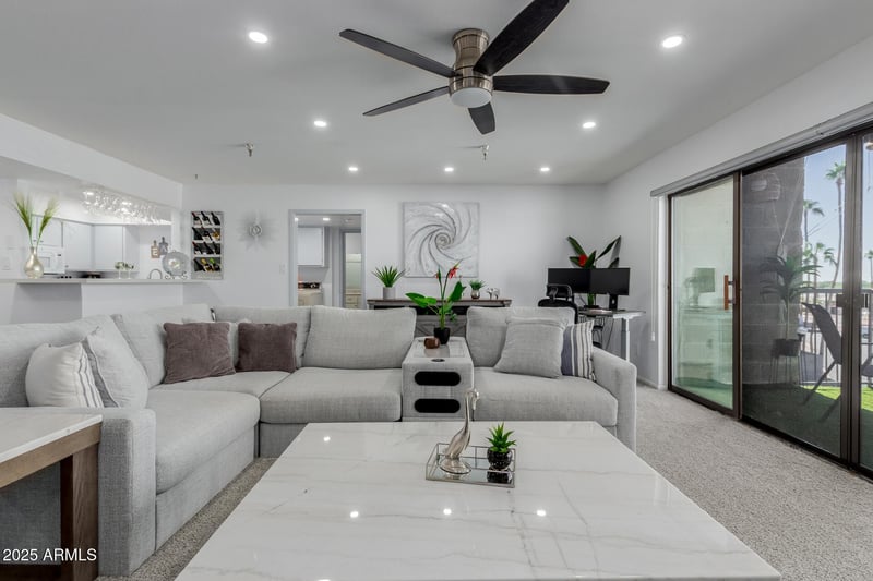 425 Parkcrest Dr #334, Mesa, AZ 85206