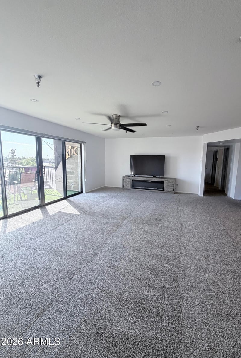 425 S Parkcrest Dr #334, Mesa, AZ 85206