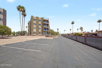 425 Parkcrest St #337, Mesa, AZ 85206