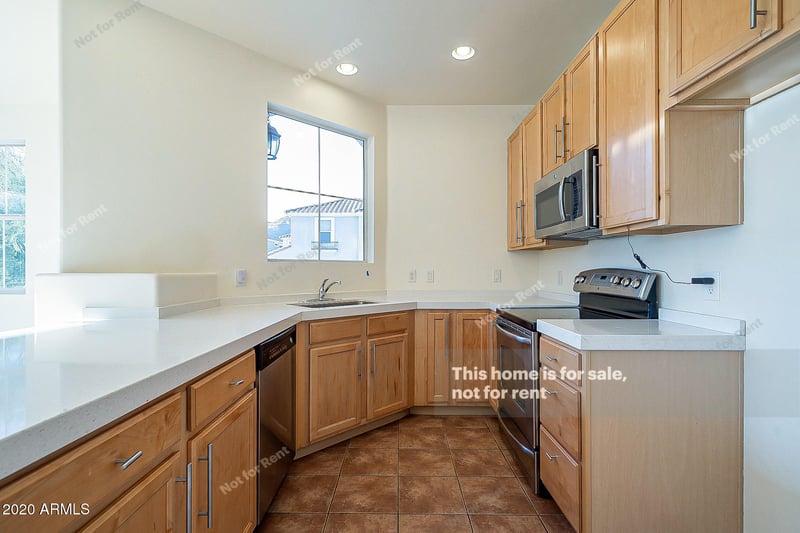 425 W Mountain Sage Dr, Phoenix, AZ 85045