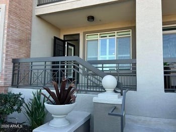 425 W Rio Salado Pw #112, Tempe, AZ 85281