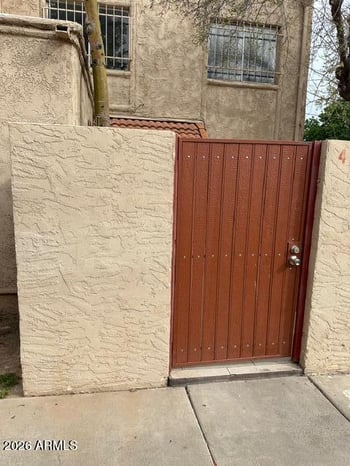 4250 68th Ave, Phoenix, AZ 85033