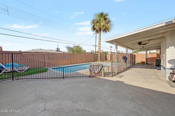 4250 W Keim Dr, Phoenix, AZ 85019