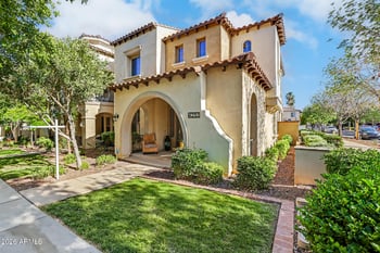 4251 Golf Dr, Buckeye, AZ 85396