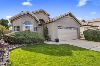 4251 South Fork Dr, Phoenix, AZ 85044