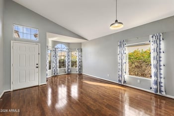 4251 South Fork Dr, Phoenix, AZ 85044