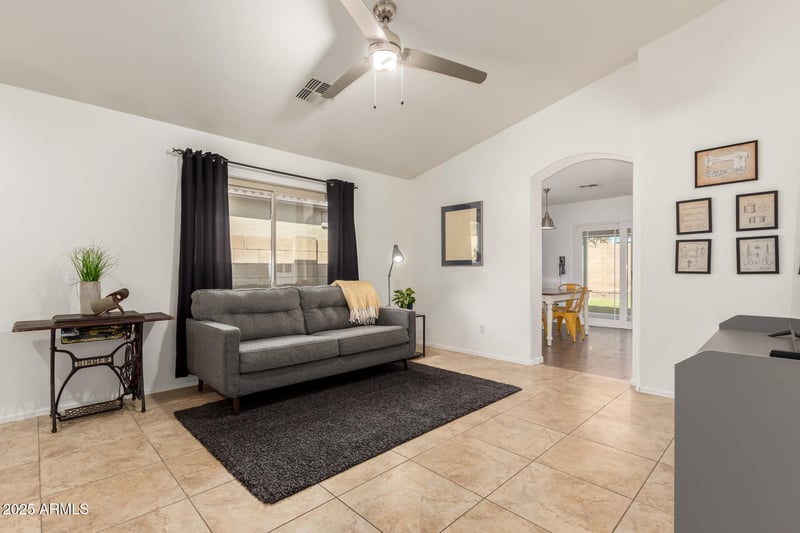 4251 Sundance Ave, Gilbert, AZ 85297