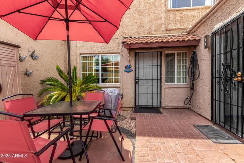 4252 68th Ln, Phoenix, AZ 85033