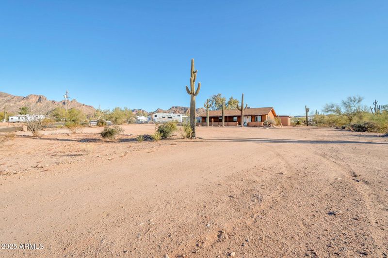 4253 N Plaza Dr, Apache Junction, AZ 85120