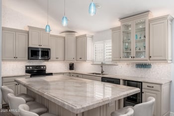 4253 Raven Rd, Phoenix, AZ 85044