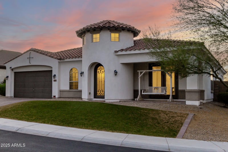 4254 Valencia Dr, Phoenix, AZ 85042