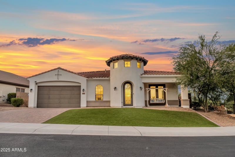 4254 Valencia Dr, Phoenix, AZ 85042