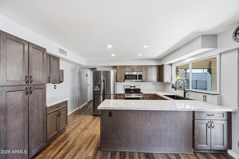 4254 W Camino Acequia --, Phoenix, AZ 85051