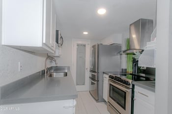 4255 68th Dr, Phoenix, AZ 85033