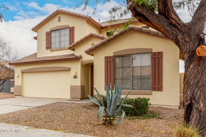 4255 E Cloudburst Ct, Gilbert, AZ 85297