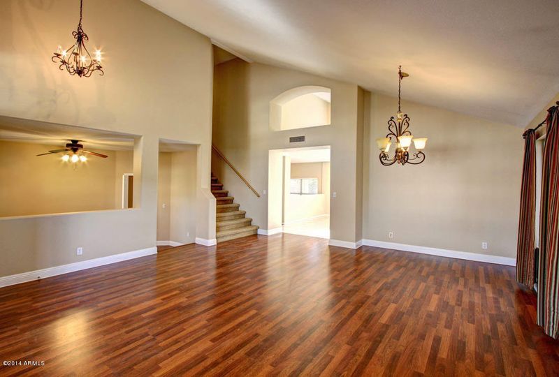 4255 E Harwell Ct, Gilbert, AZ 85234