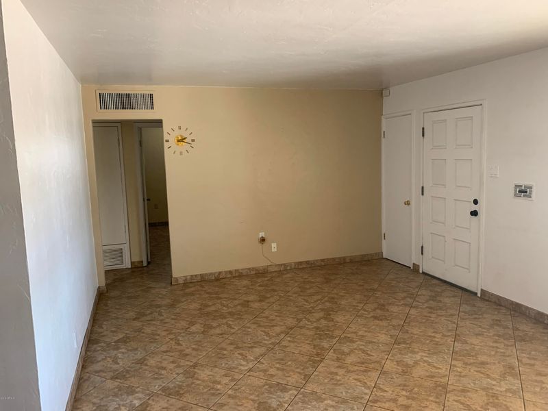 4255 N 16th Dr, Phoenix, AZ 85015