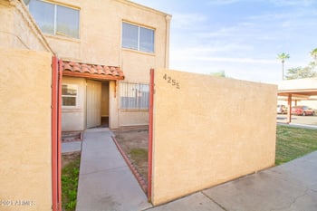 4255 N 68th Ave, Phoenix, AZ 85033