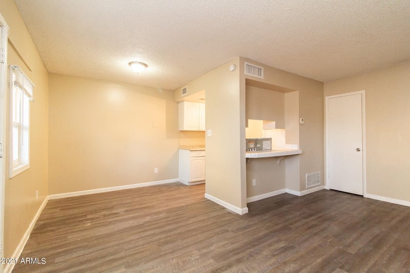 4255 N 68th Ave, Phoenix, AZ 85033