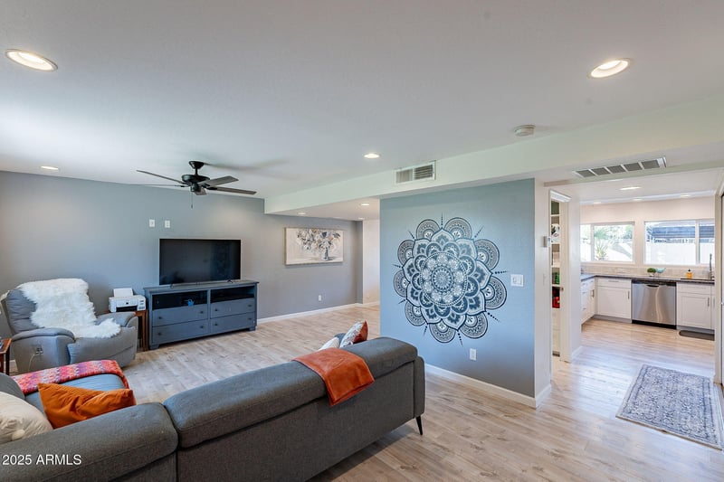 4256 Parkway Ave, Scottsdale, AZ 85251