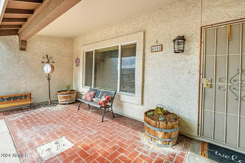 4258 Decatur St, Mesa, AZ 85205