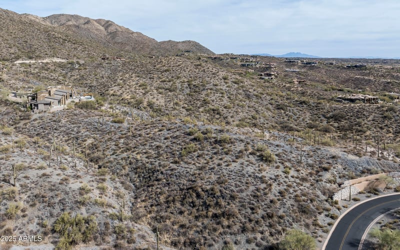 42597 Chiricahua Ps #320, Scottsdale, AZ 85262