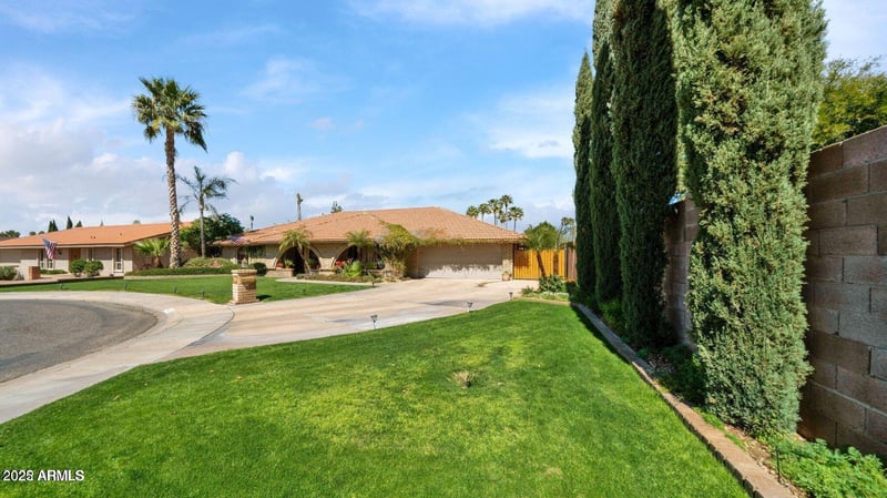 426 Carol Ann Way, Phoenix, AZ 85022