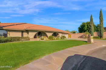 426 Carol Ann Way, Phoenix, AZ 85022