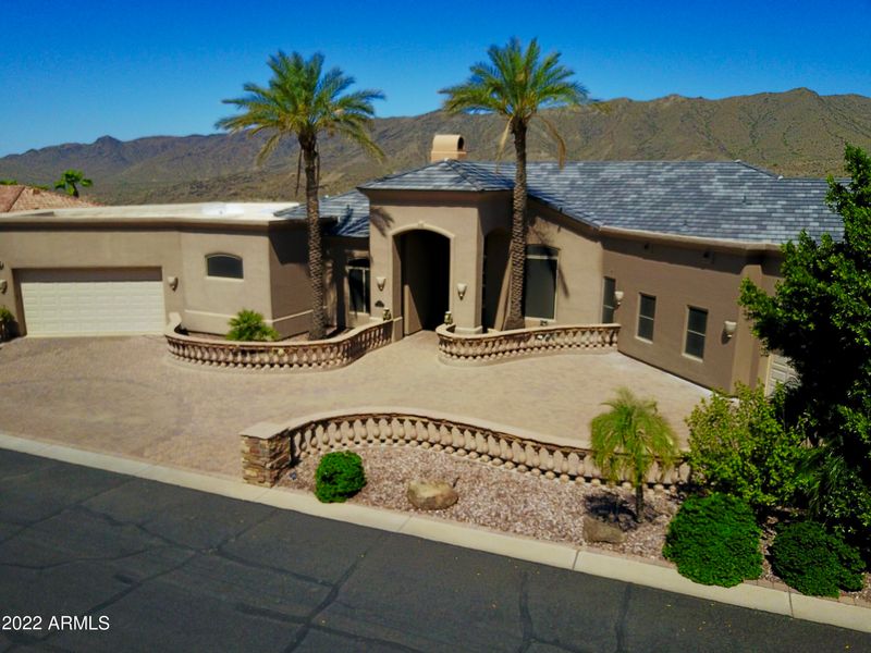 426 E Windmere Dr, Phoenix, AZ 85048