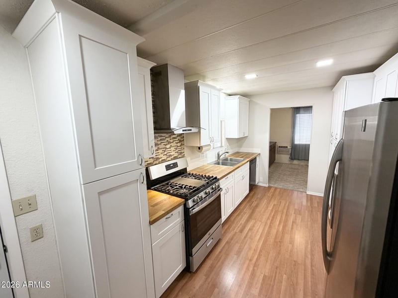 426 S 81st Pl, Mesa, AZ 85208