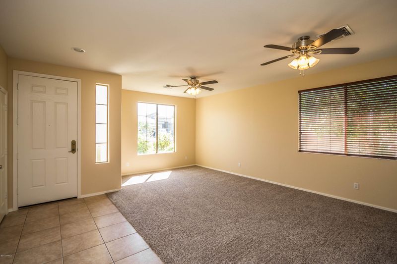 4260 S Splendor Pl, Gilbert, AZ 85297