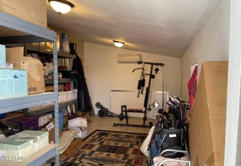 42605 6th Ave, New River, AZ 85087